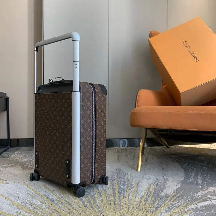 スーパーコピー ルイヴィトン スーツケース
