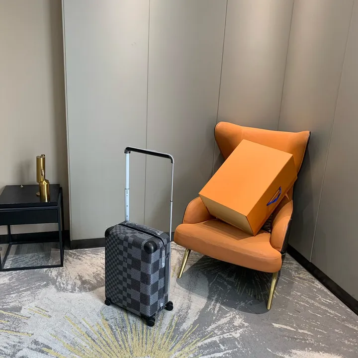 スーパーコピー ルイヴィトン スーツケース