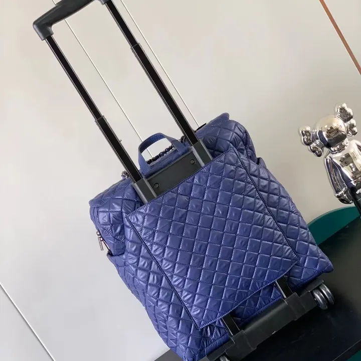 スーパーコピー シャネル スーツケース