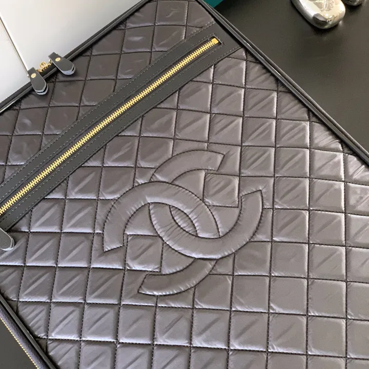 スーパーコピー シャネル スーツケース