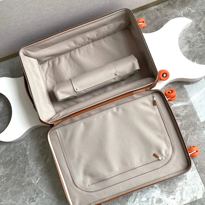 スーパーコピー シャネル スーツケース