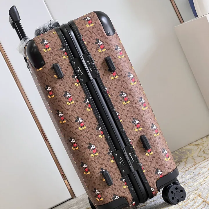 スーパーコピー グッチ スーツケース