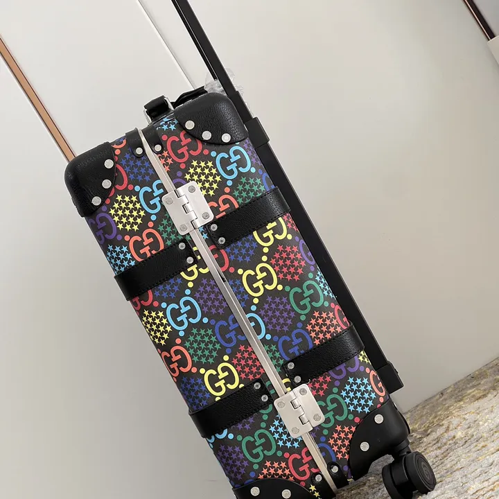 スーパーコピー グッチ スーツケース