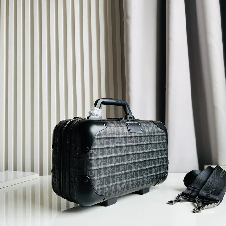 スーパーコピー グッチ スーツケース