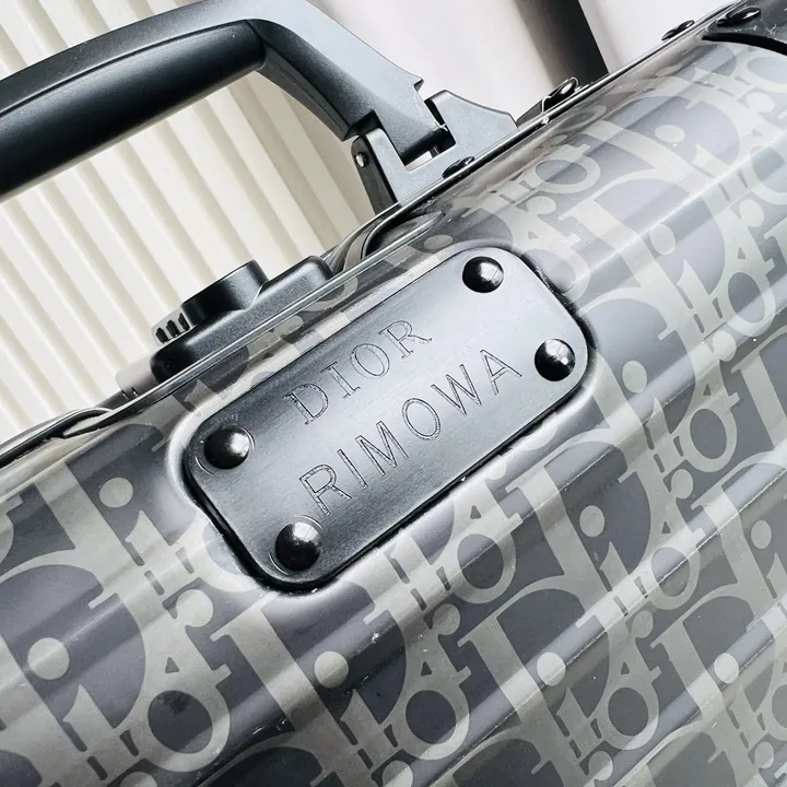 スーパーコピー グッチ スーツケース