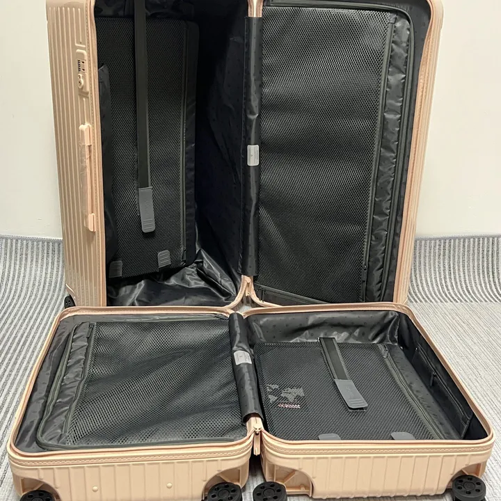 スーパーコピー リモワ スーツケース