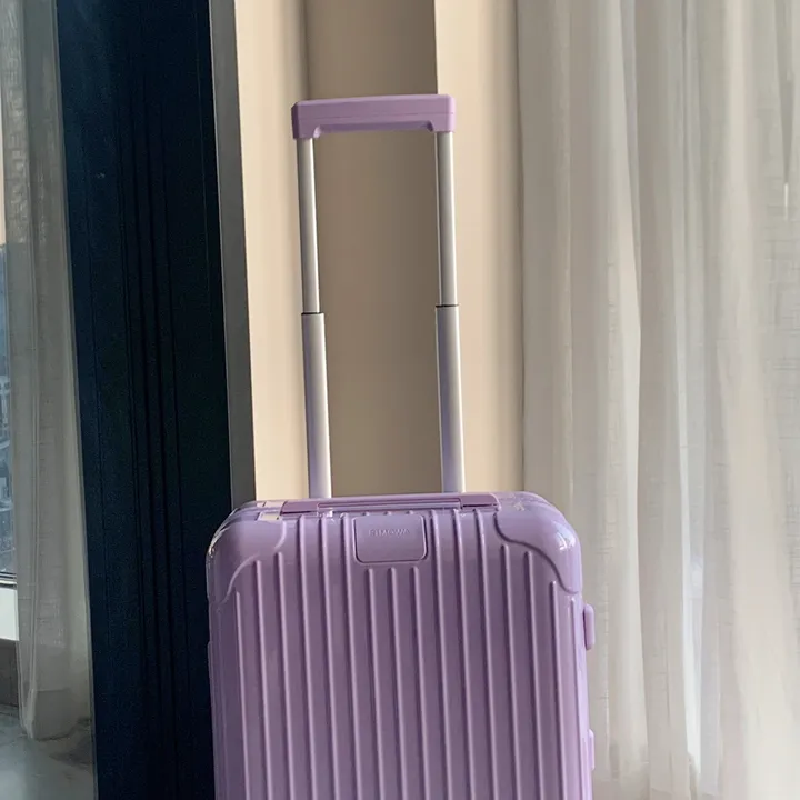 スーパーコピー リモワ スーツケース