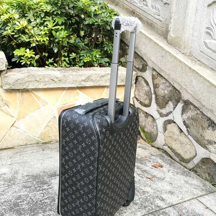 スーパーコピー ルイヴィトン スーツケース