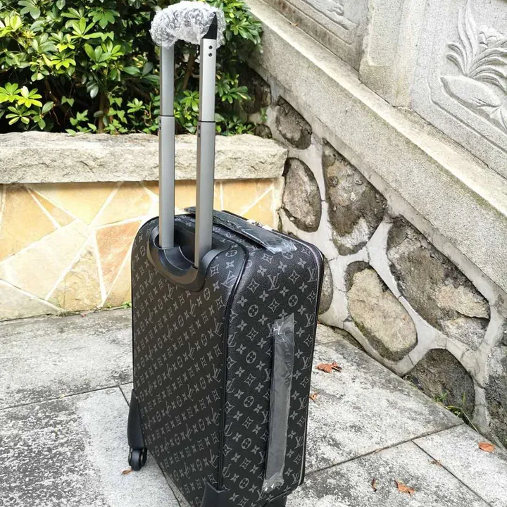 スーパーコピー ルイヴィトン スーツケース