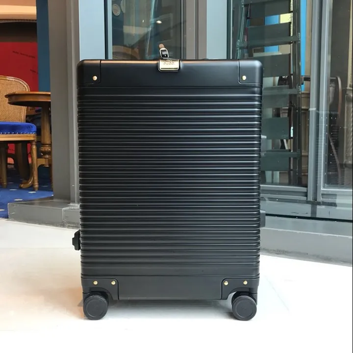 スーパーコピー グッチ スーツケース