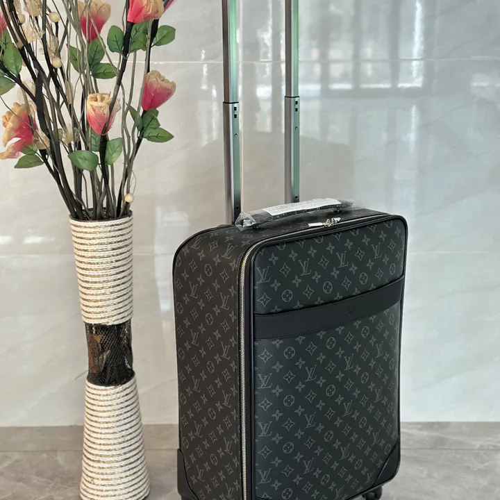 スーパーコピー ルイヴィトン スーツケース