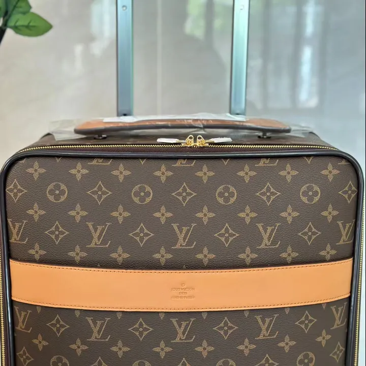 スーパーコピー ルイヴィトン スーツケース