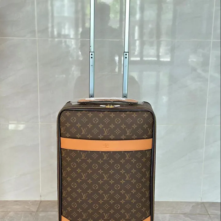 スーパーコピー ルイヴィトン スーツケース