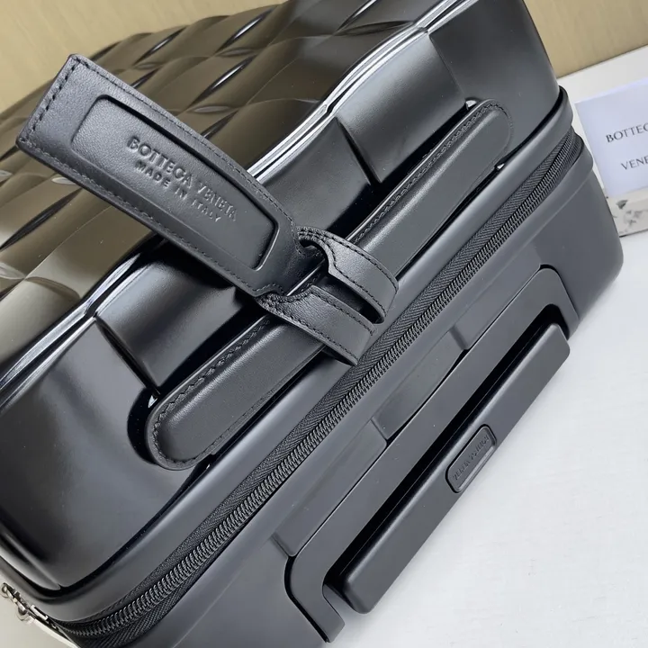 スーパーコピー ボッテガ ヴェネタ スーツケース