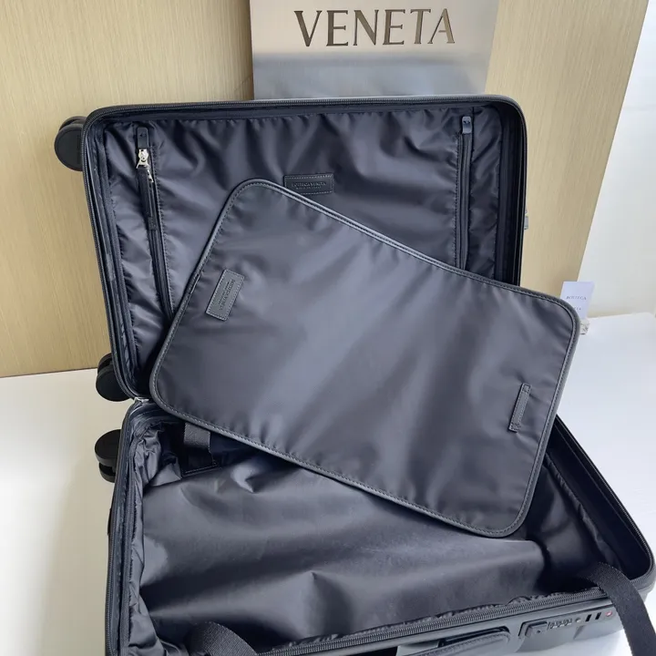 スーパーコピー ボッテガ ヴェネタ スーツケース