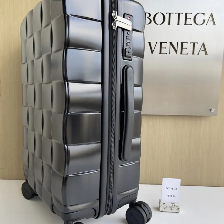 スーパーコピー ボッテガ ヴェネタ スーツケース
