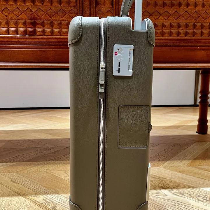 スーパーコピー シャネル スーツケース