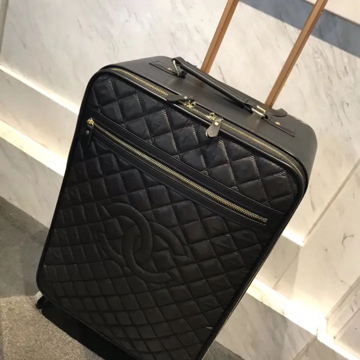 スーパーコピー シャネル スーツケース