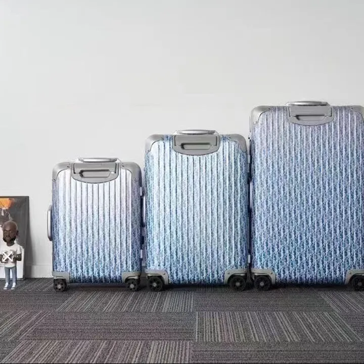 スーパーコピー ディオール スーツケース