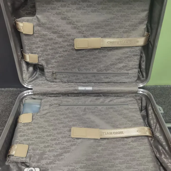 スーパーコピー ディオール スーツケース