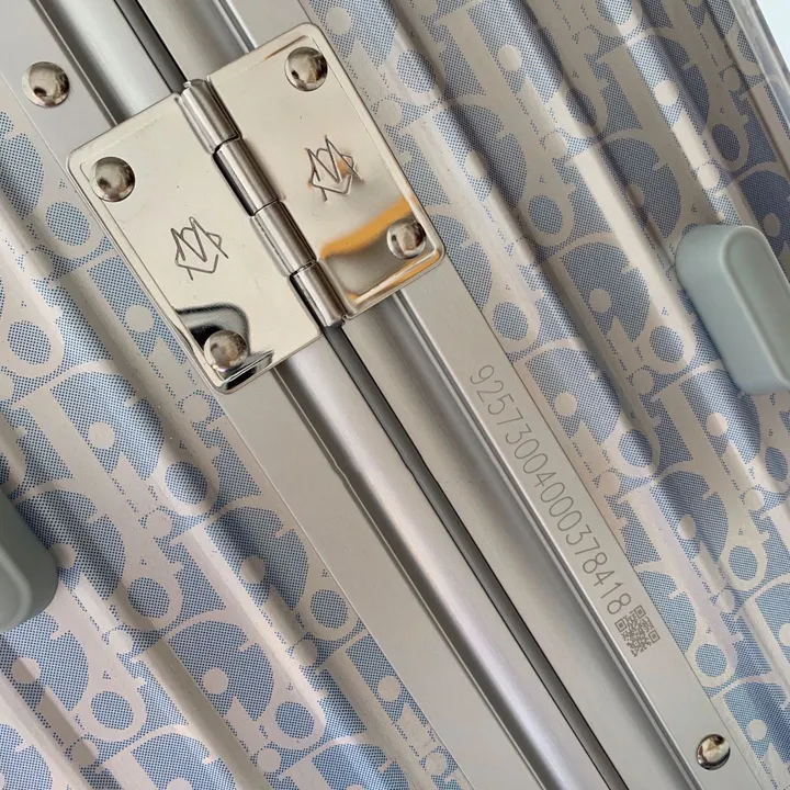 スーパーコピー ディオール スーツケース