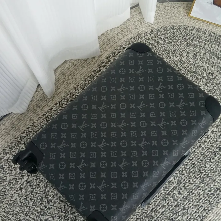 スーパーコピー ルイヴィトン スーツケース