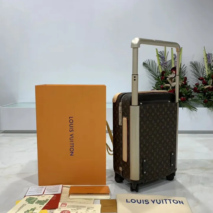 スーパーコピー ルイヴィトン スーツケース