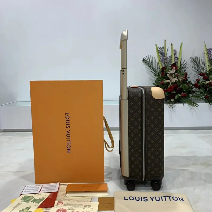 スーパーコピー ルイヴィトン スーツケース