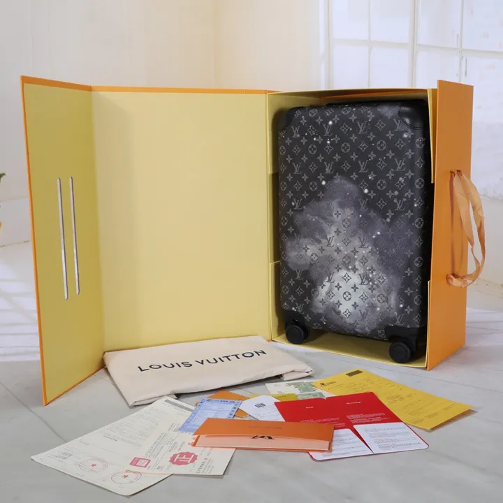 スーパーコピー ルイヴィトン スーツケース