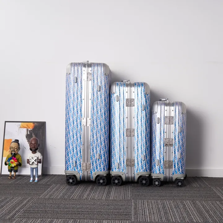 スーパーコピー ディオール スーツケース