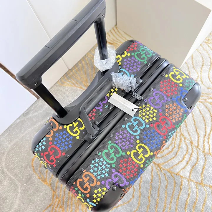 スーパーコピー グッチ スーツケース