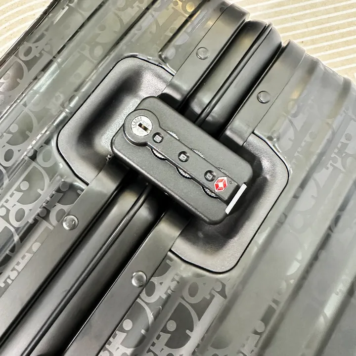 スーパーコピー ディオール スーツケース