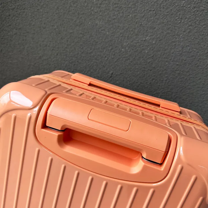 スーパーコピー リモワ スーツケース