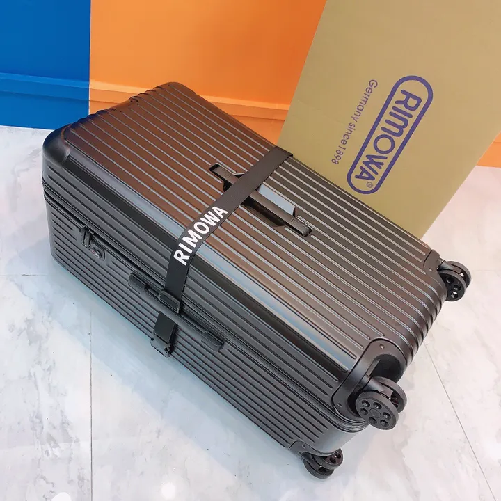スーパーコピー リモワ スーツケース