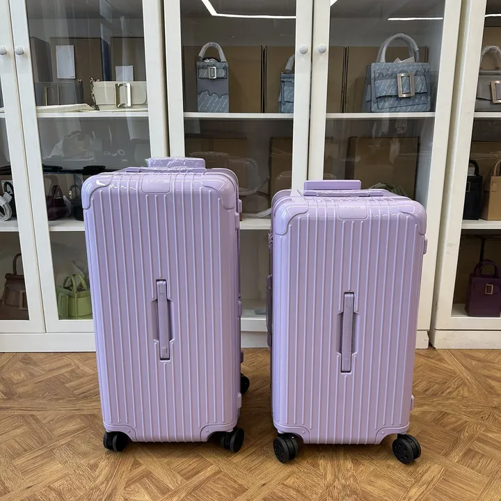 スーパーコピー リモワ スーツケース