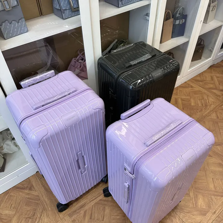 スーパーコピー リモワ スーツケース