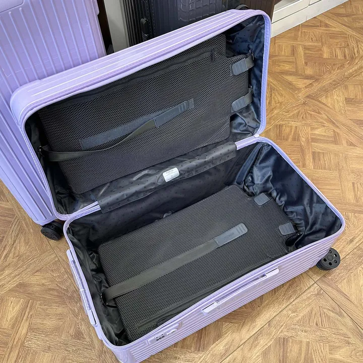 スーパーコピー リモワ スーツケース