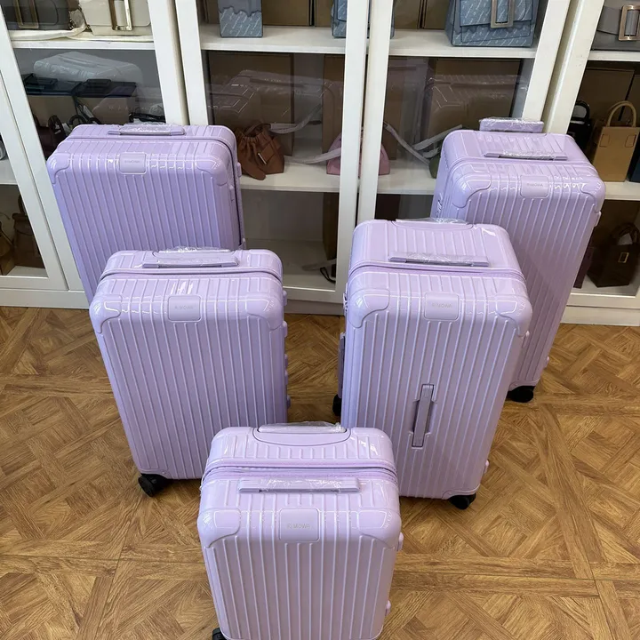 スーパーコピー リモワ スーツケース