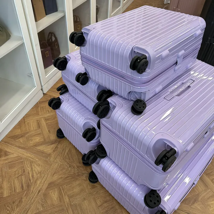 スーパーコピー リモワ スーツケース