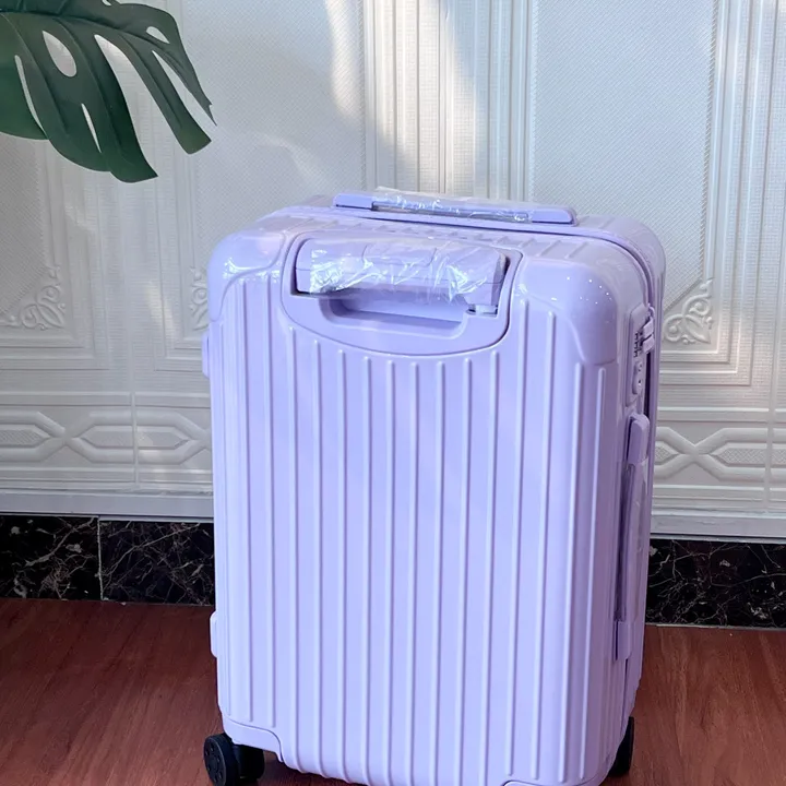 スーパーコピー リモワ スーツケース