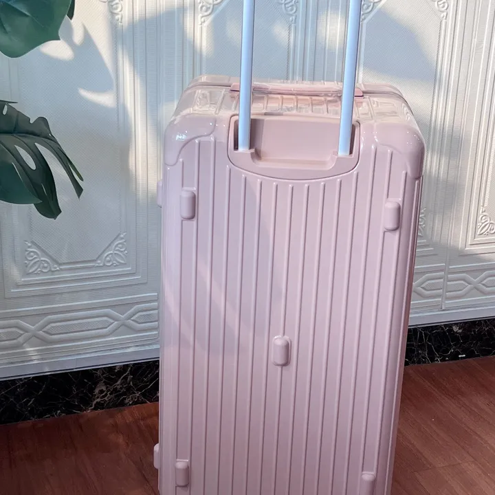 スーパーコピー リモワ スーツケース