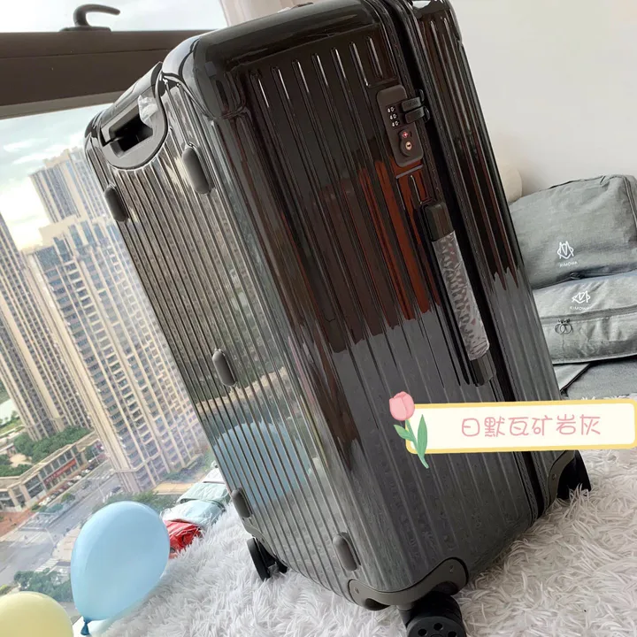 スーパーコピー リモワ スーツケース