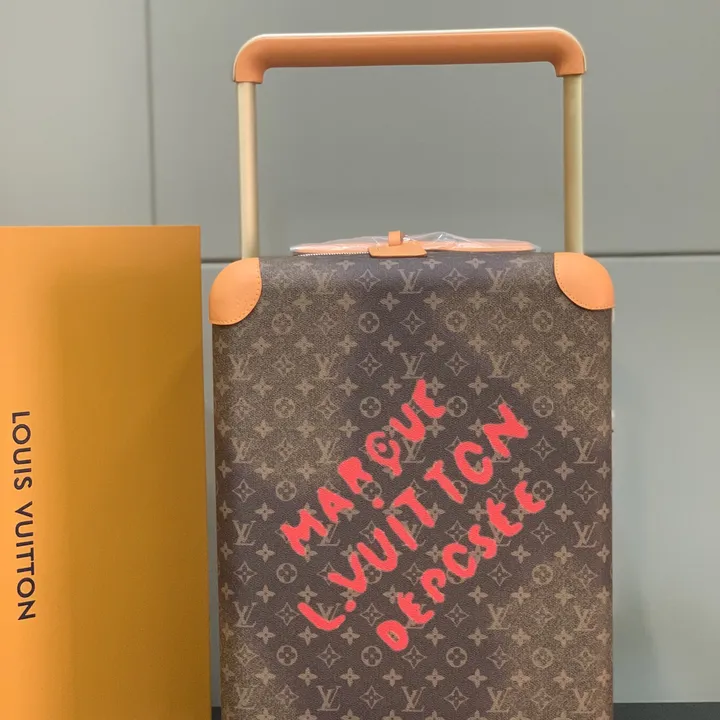 スーパーコピー ルイヴィトン スーツケース