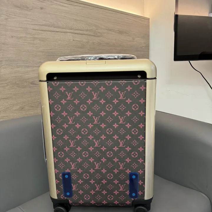 スーパーコピー ルイヴィトン スーツケース