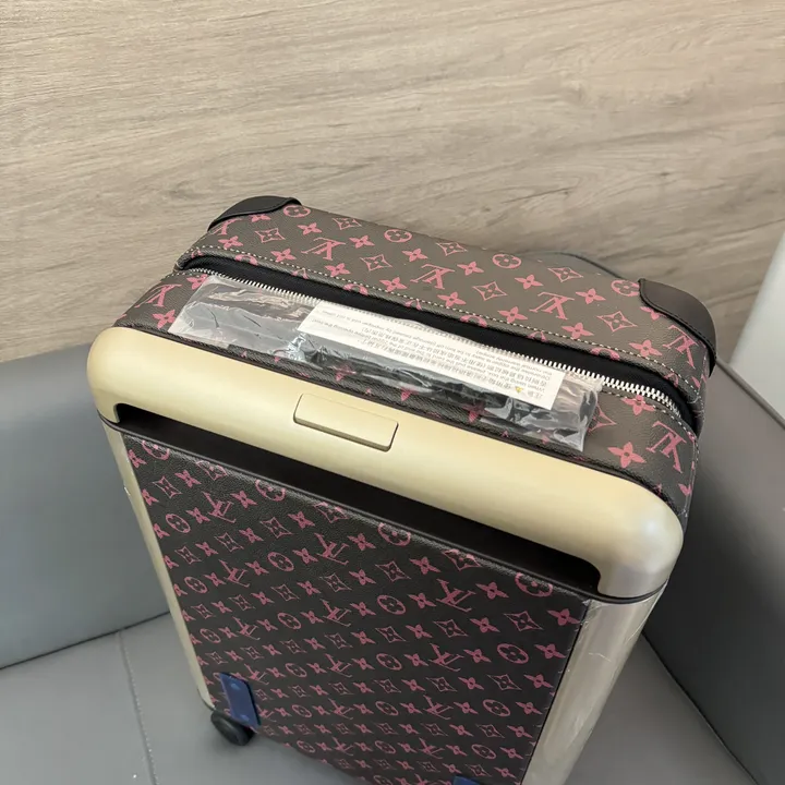 スーパーコピー ルイヴィトン スーツケース