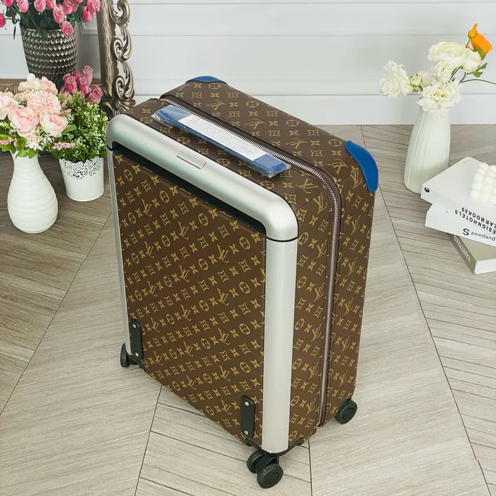 スーパーコピー ルイヴィトン スーツケース