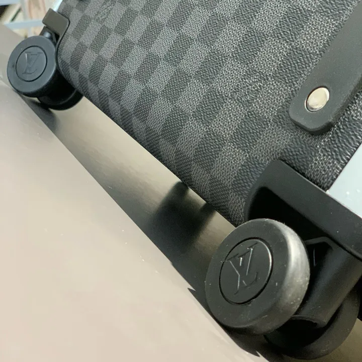 スーパーコピー ルイヴィトン スーツケース