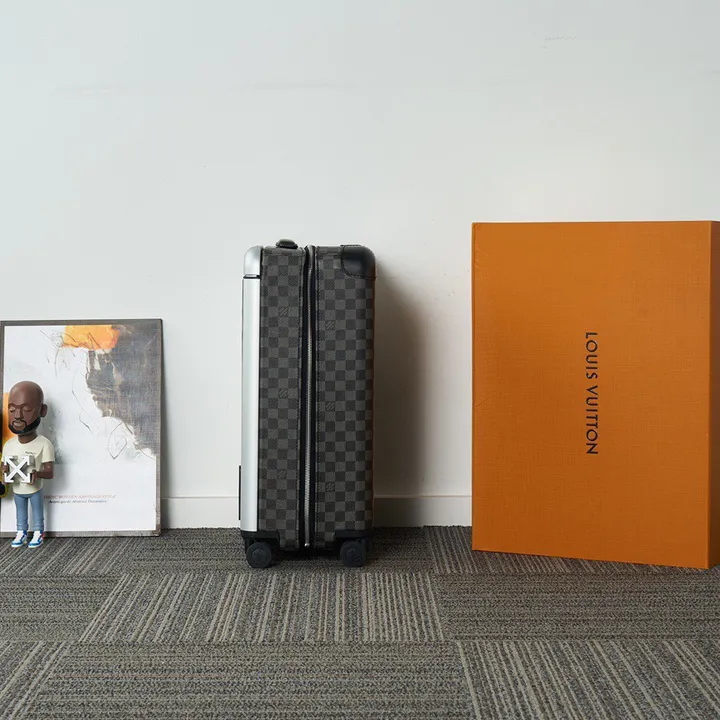 スーパーコピー ルイヴィトン スーツケース