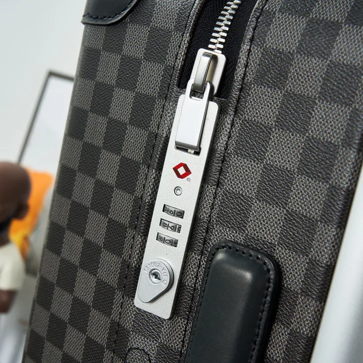 スーパーコピー ルイヴィトン スーツケース