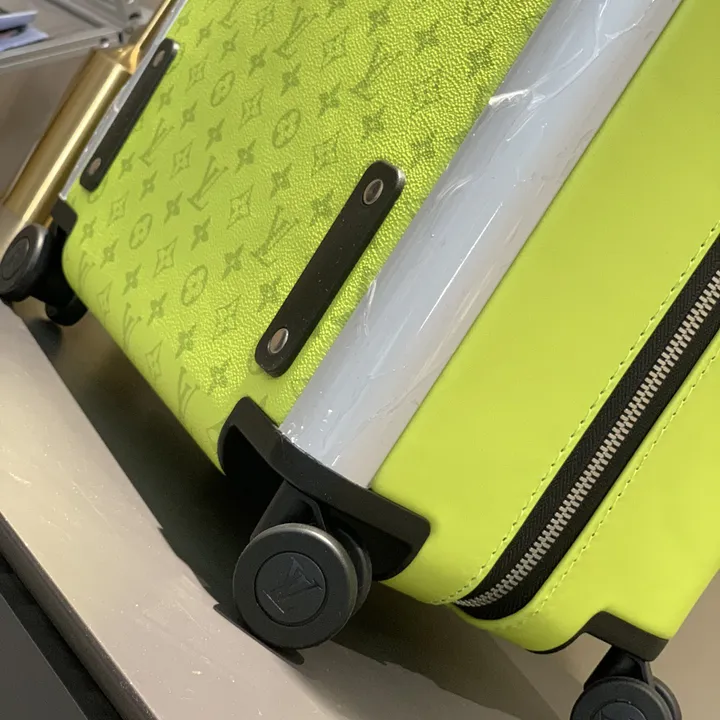 スーパーコピー ルイヴィトン スーツケース